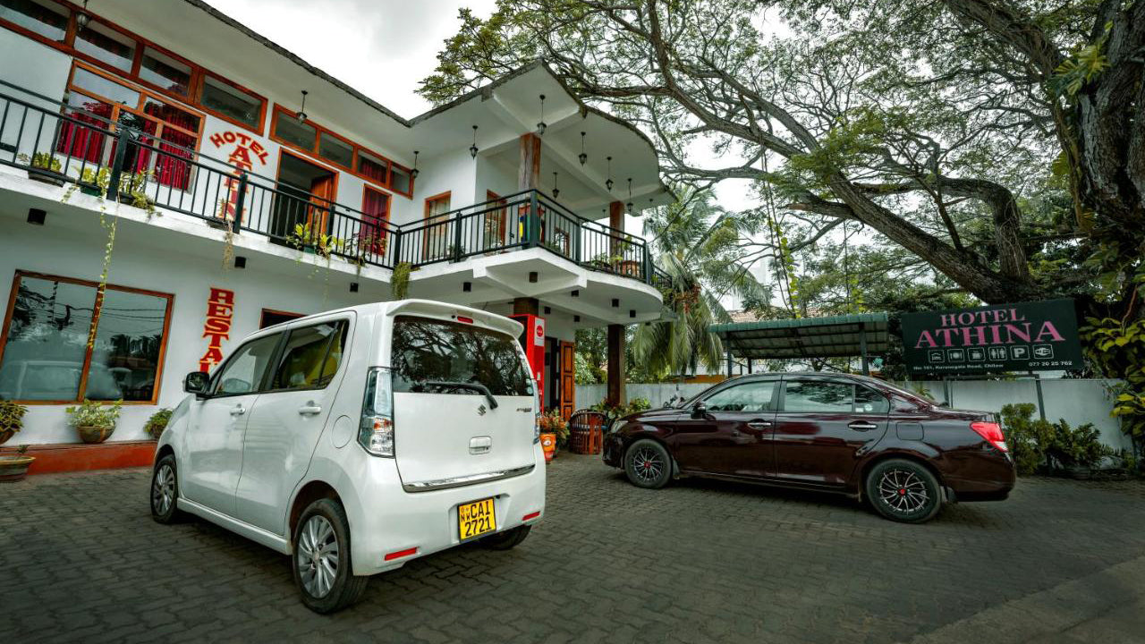 Hotel Athina &amp; Restaurant, Chilaw