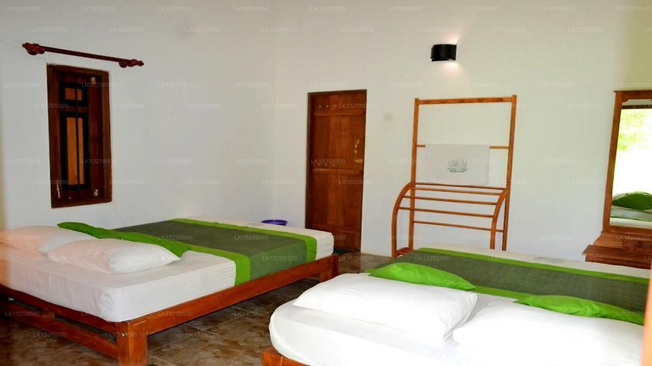 Forest Lodge, Kataragama