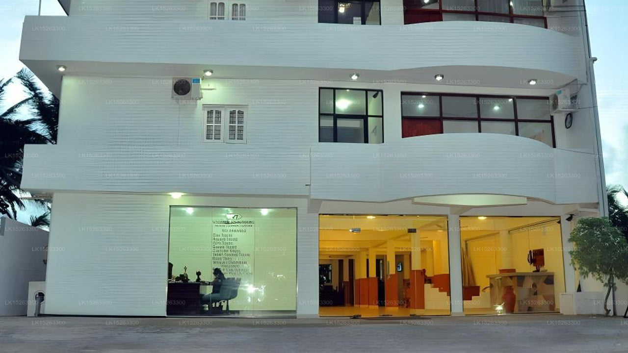 Lanka Beach Hotel, Negombo 