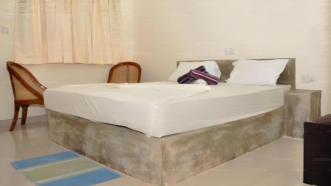 Lanka Beach Hotel, Negombo 
