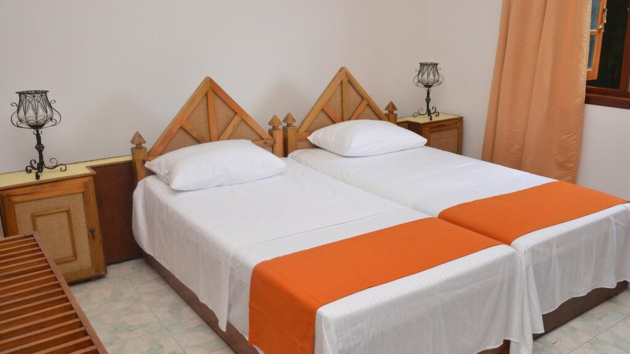 Kandyan Crown Hotel, Kandy 