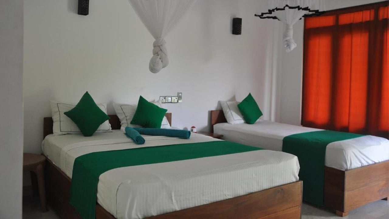 Liyon Rest, Sigiriya