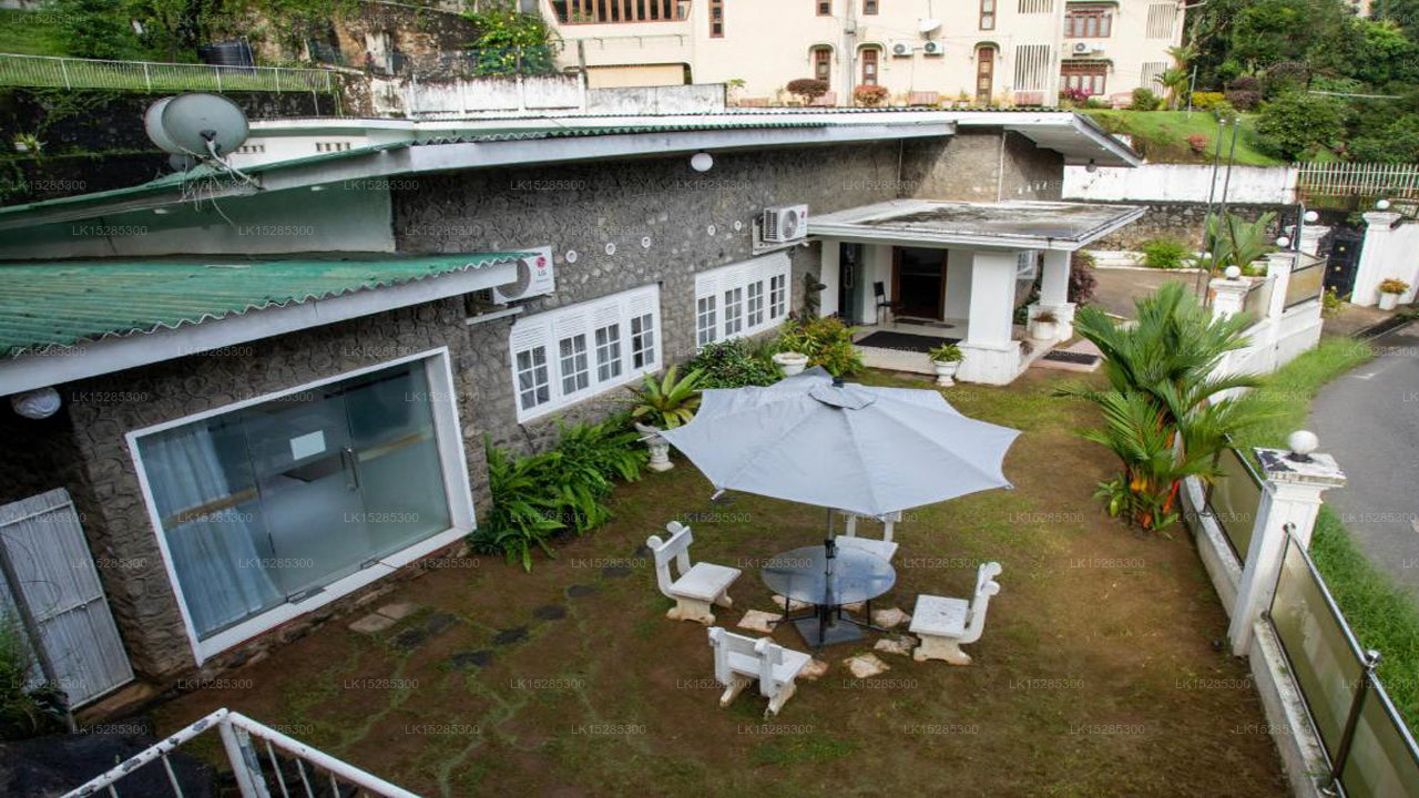 Funk Bunks - Am See, Kandy