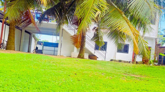 Eckvilla am Nilwala River, Matara