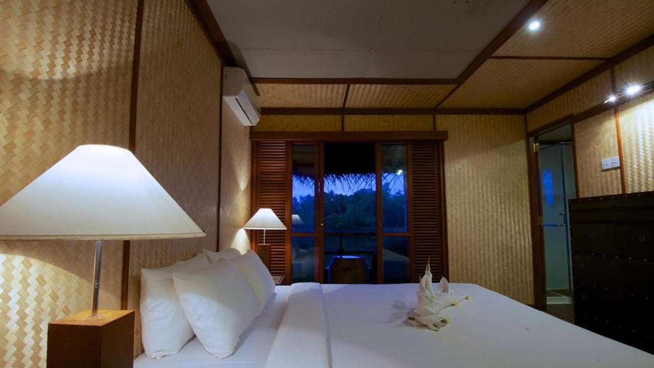 Yathra Hausboot, Bentota