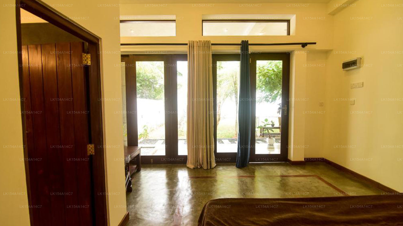 Hiru-Lagune, Negombo