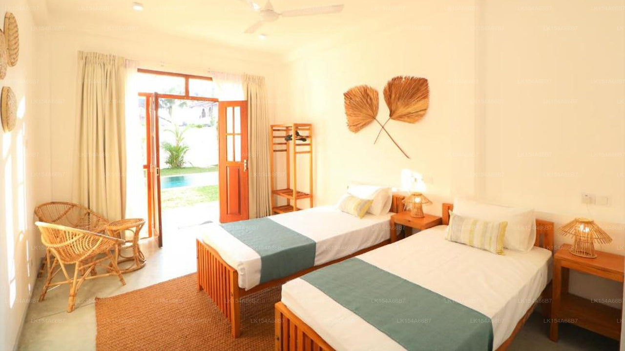 Ohana Surf Guest House &amp; Surf School, Ahangama