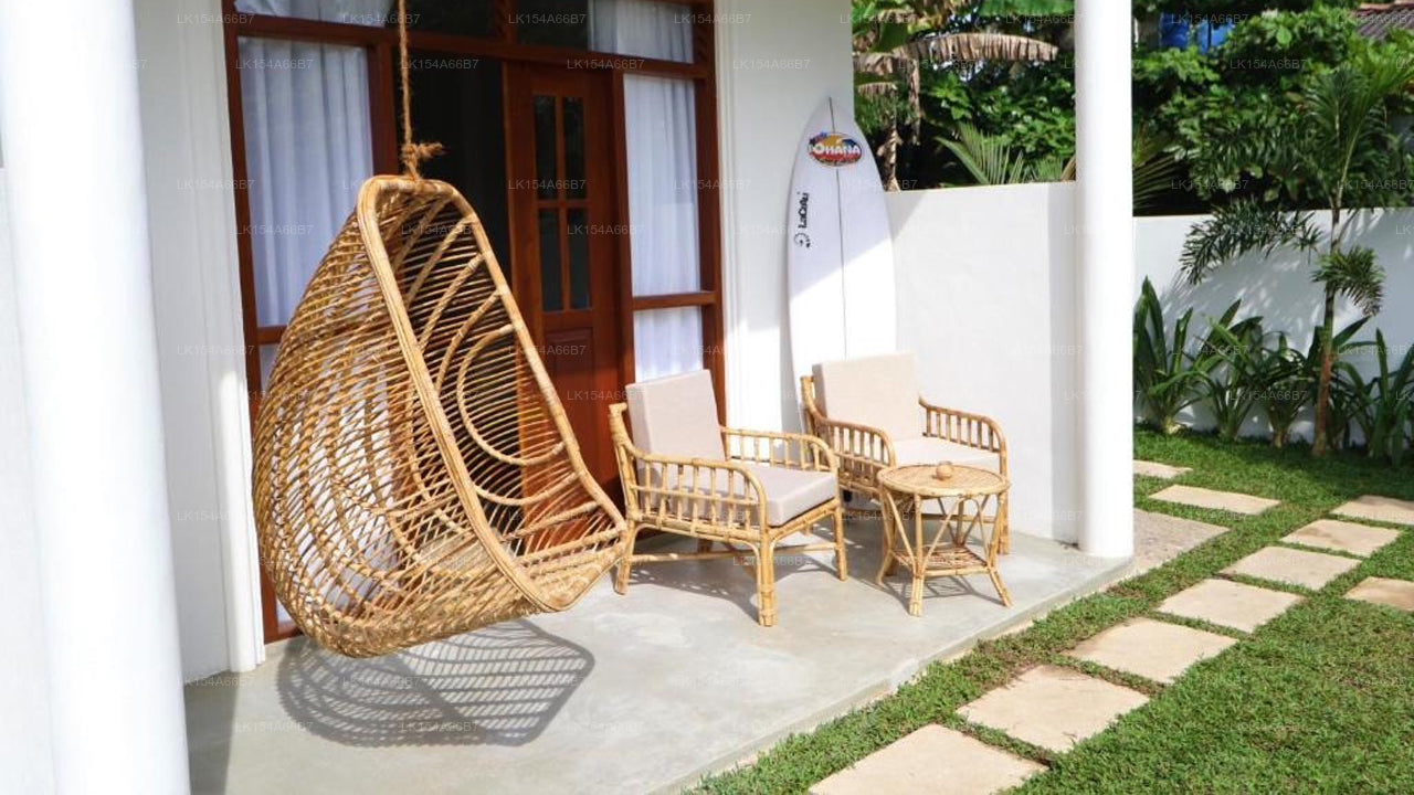 Ohana Surf Guest House &amp; Surf School, Ahangama