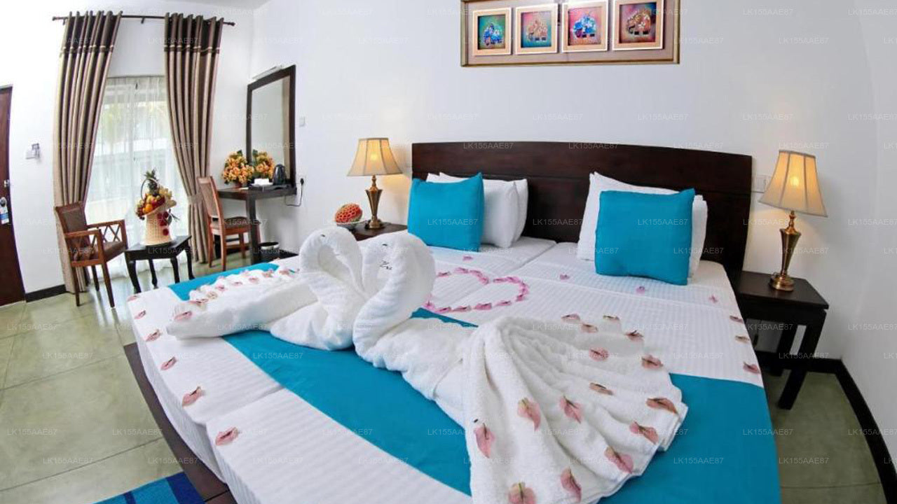 Rathna Beach Resort, Kalutara