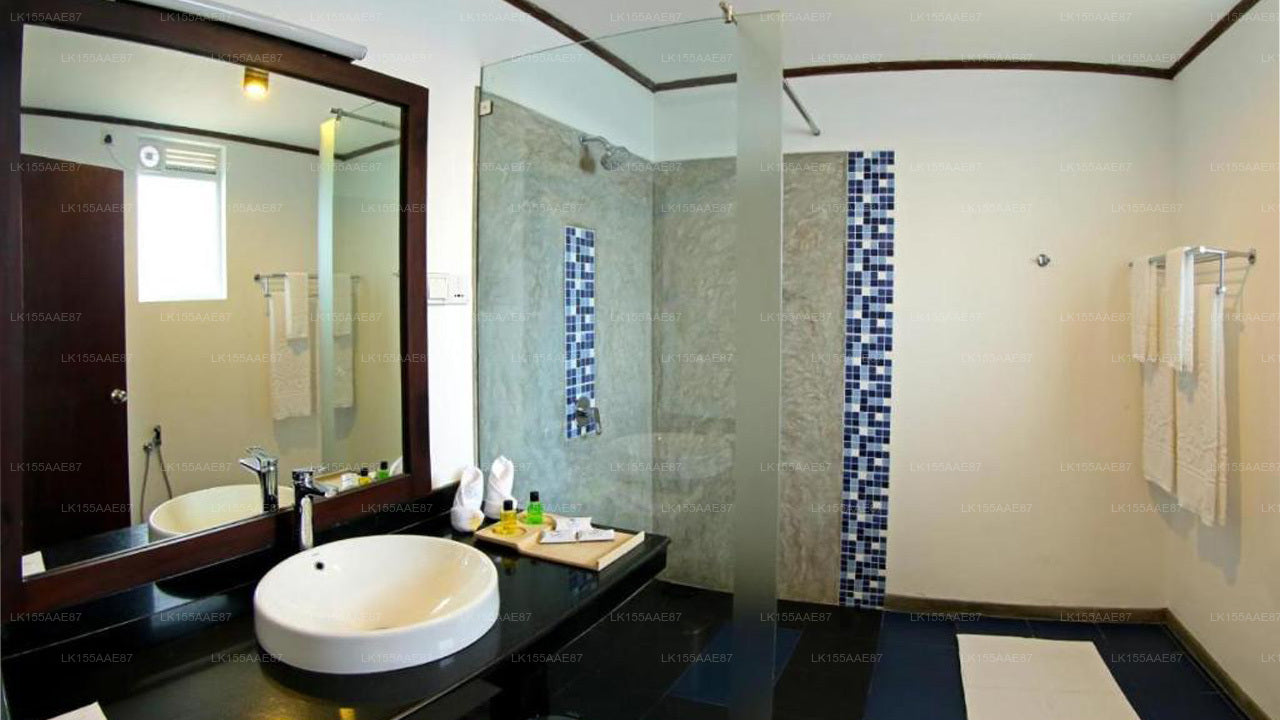 Rathna Beach Resort, Kalutara