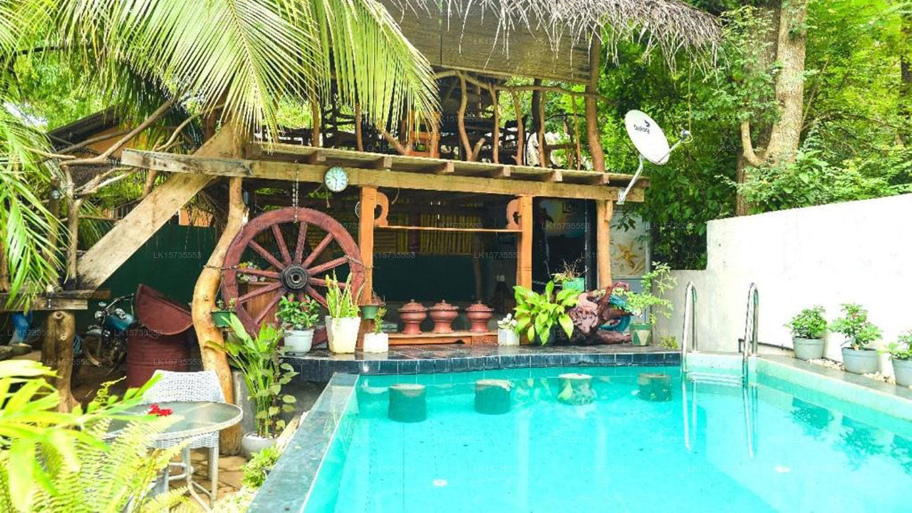 Visu Villa Bar &amp; Restaurant, Habarana