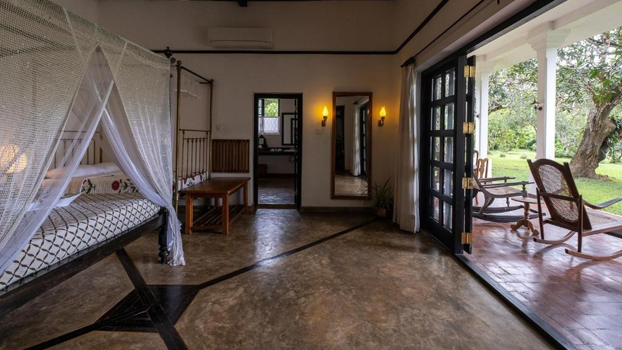 Kokosnuss-Anwesen Horathapola