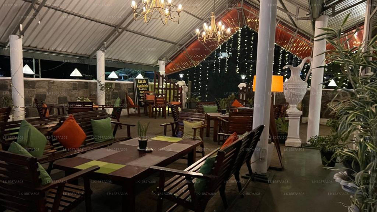 Hill Cool Restaurant, Nuwara Eliya