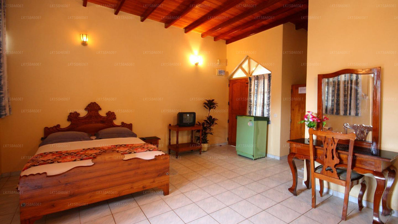Paradise Holiday Village, Negombo 