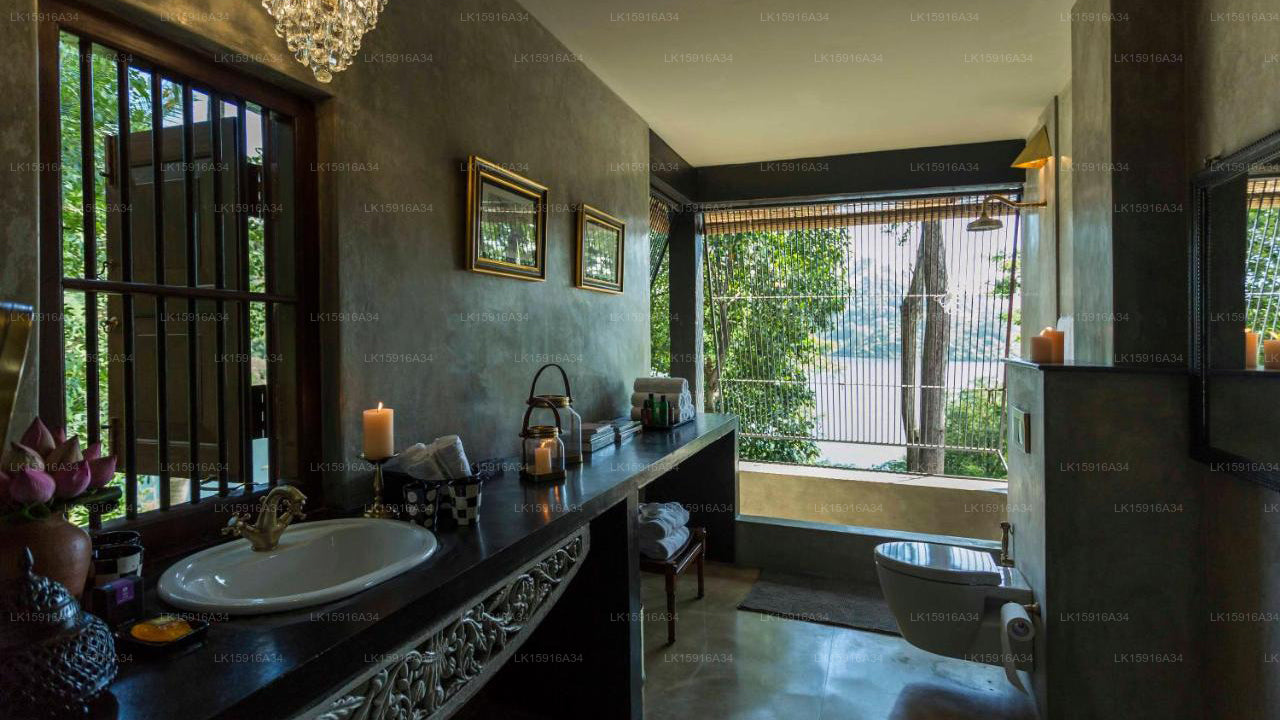 Die Eremitage, Kandy