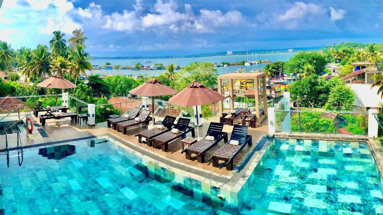 Emerald Bay Resort, Mirissa