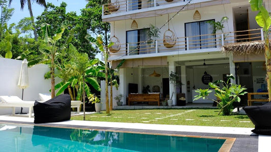 OASIA – Boutique Surf House, Weligama