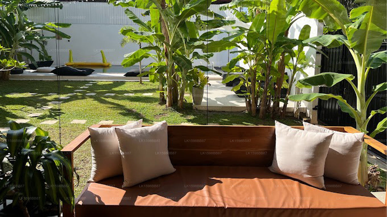 OASIA – Boutique Surf House, Weligama