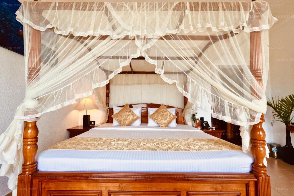 Hotel Heaven's Edge von EHI, Ella