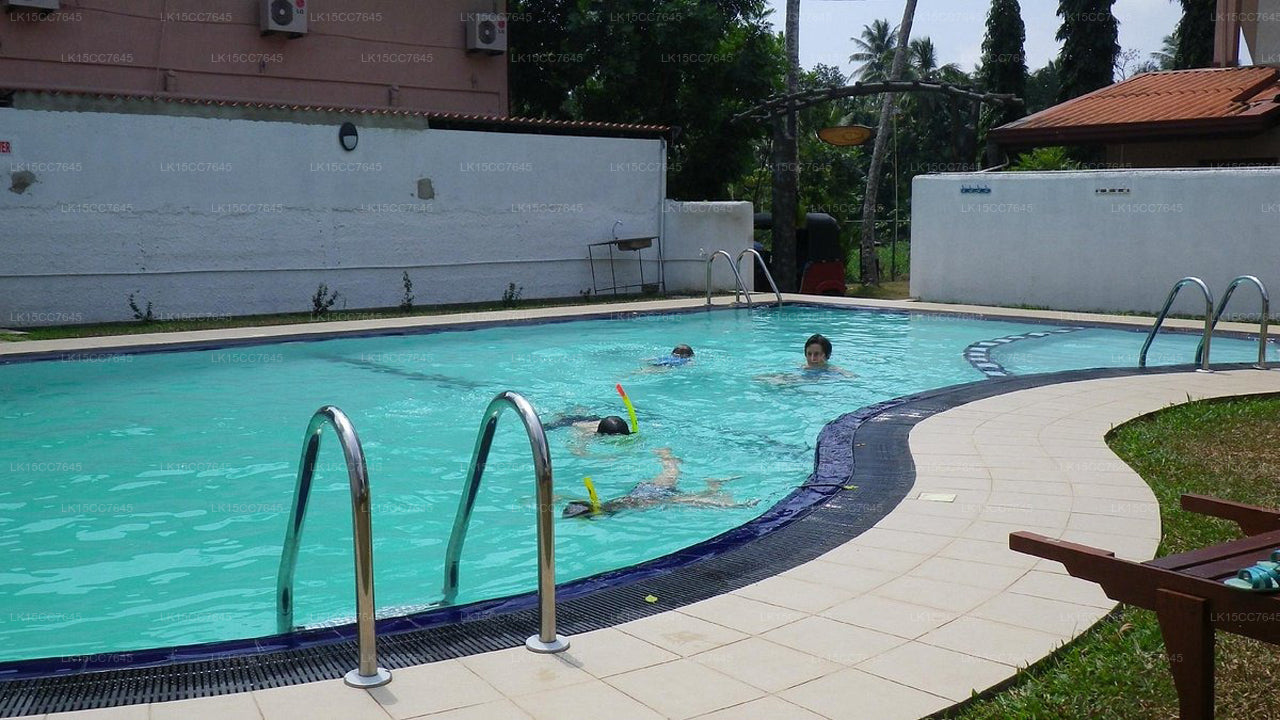 OYO 309 Green View Hotel, Katunayake 