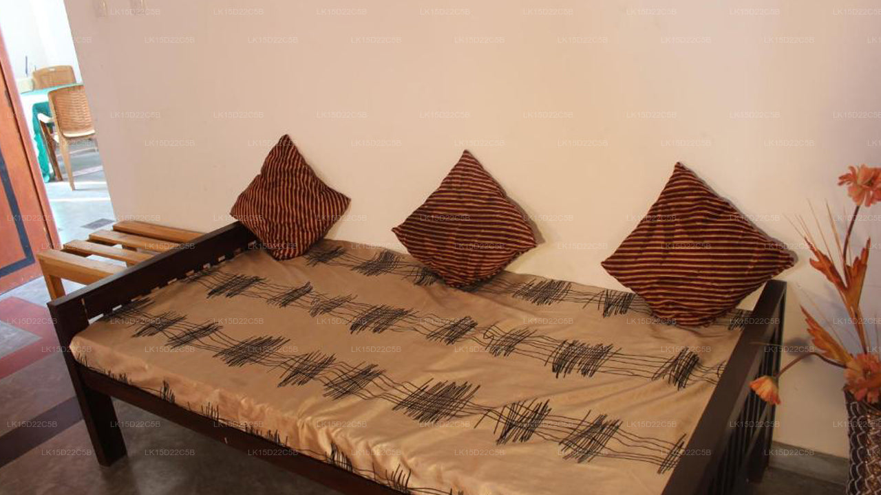 Sanras Hotel &amp; Restaurant