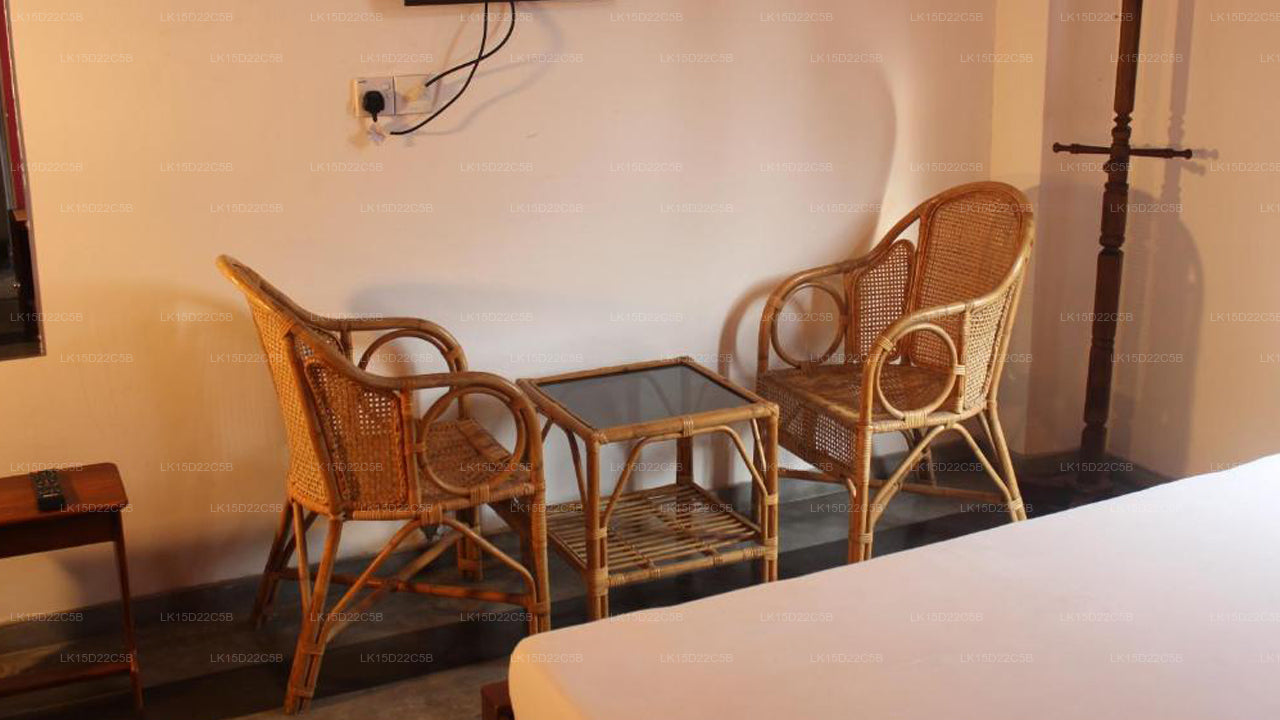 Sanras Hotel &amp; Restaurant