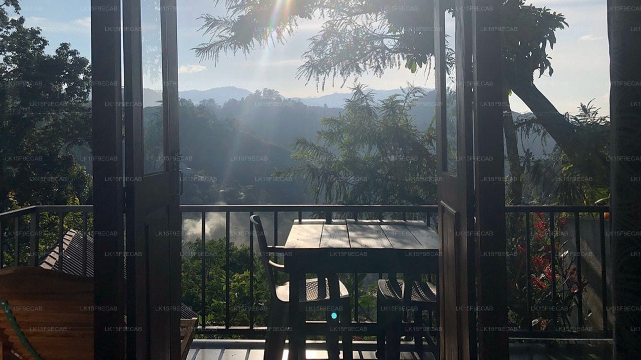 Idylle Gastfamilie, Ella 