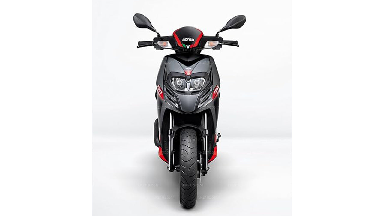 Aprilia Roller 150 ccm (Selbstfahrt)