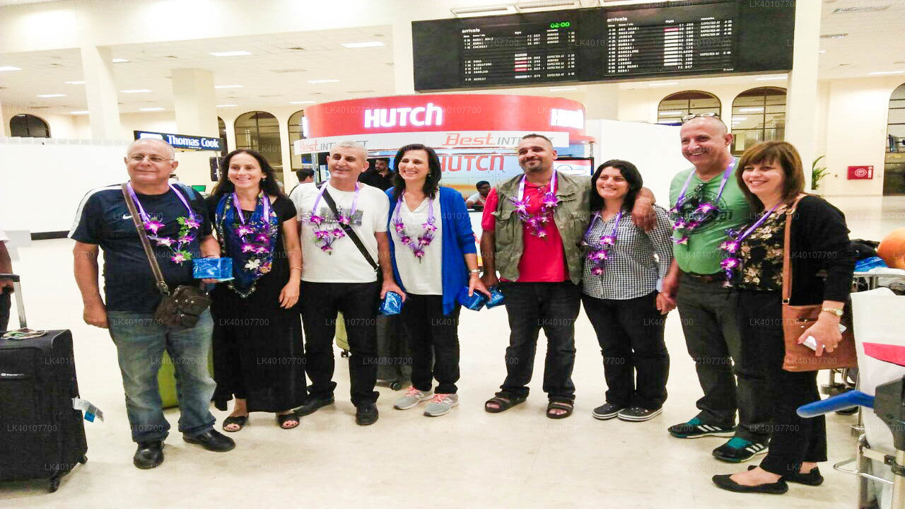 Privater Transfer von Unawatuna City zum Flughafen Colombo (CMB)