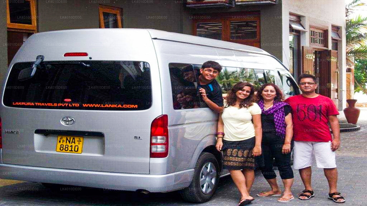 Privater Transfer von Kollupitiya City zum Flughafen Colombo (CMB)