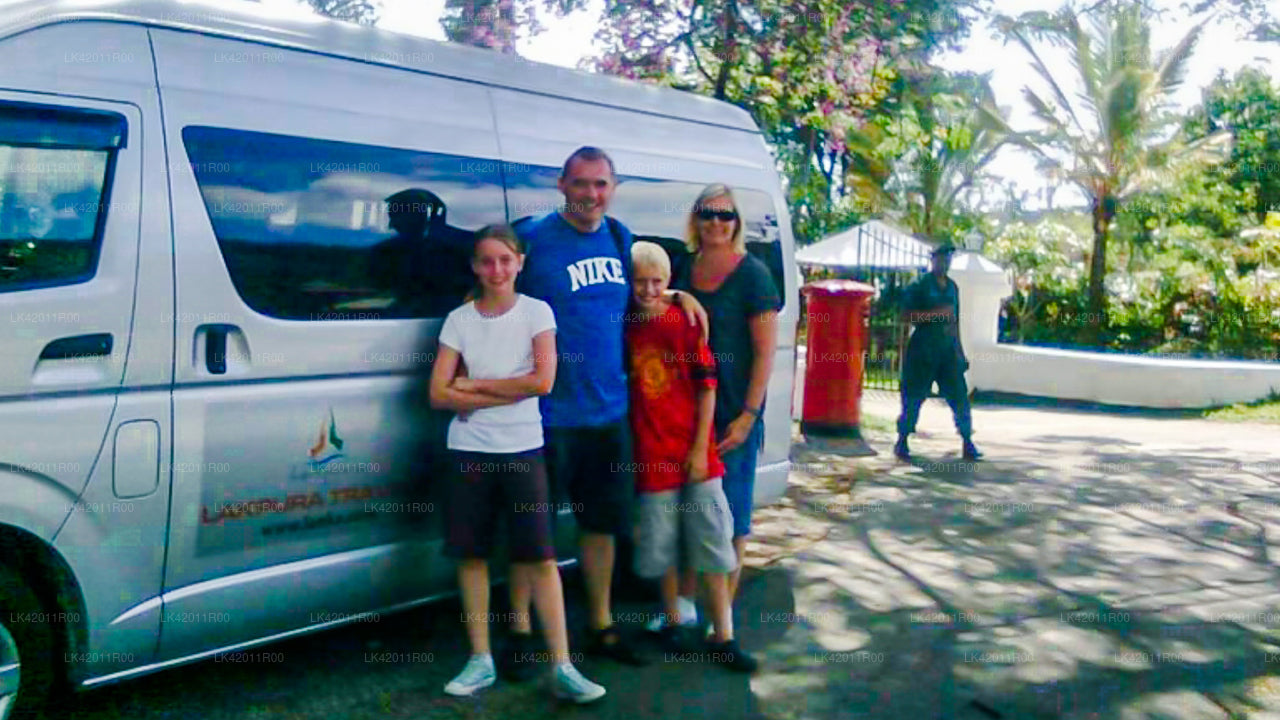 Privater Transfer von Ahangama City nach Nuwara Eliya City
