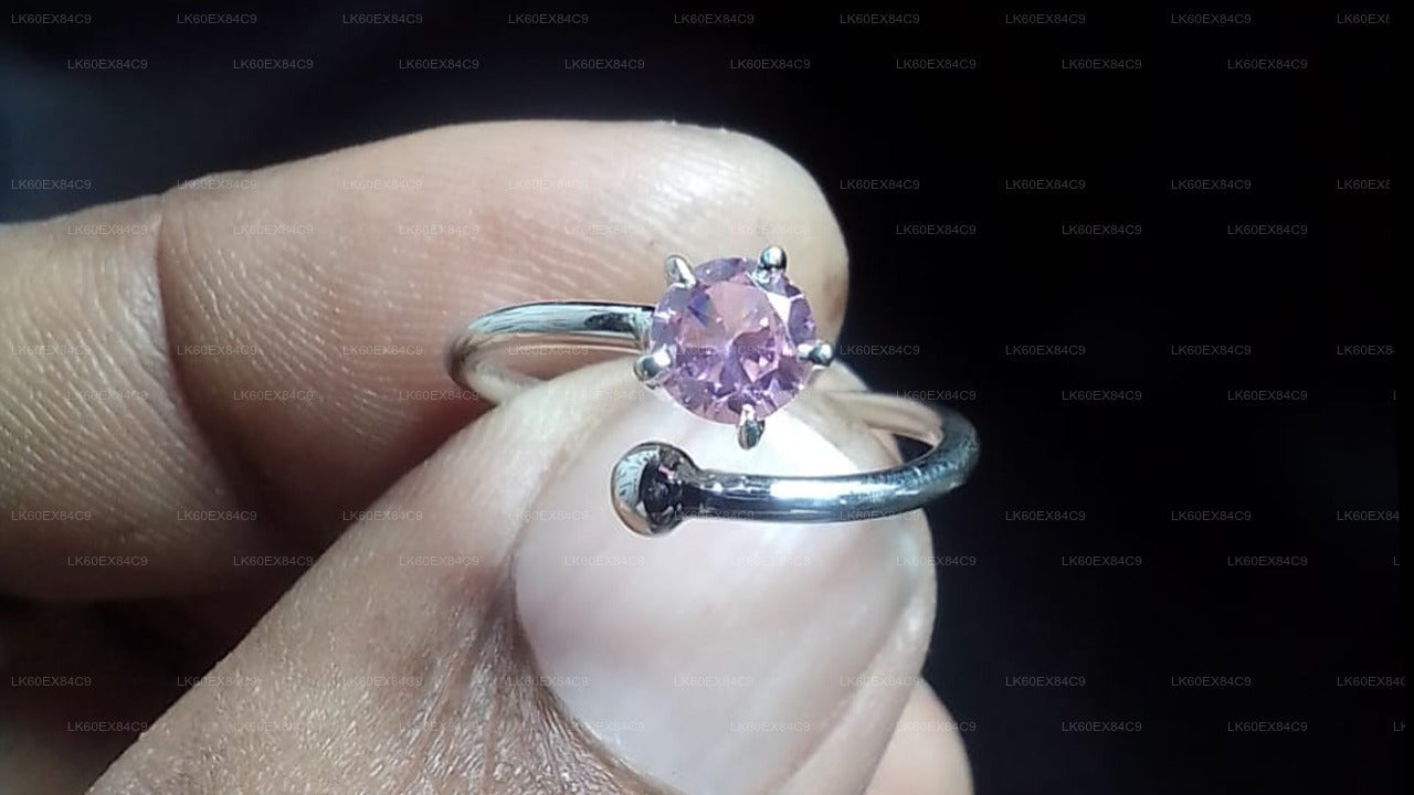 Traditioneller Edelstein- und Schmuckworkshop ab Galle