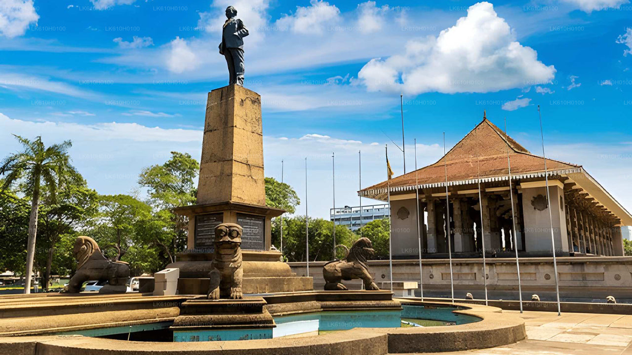 Stadtrundfahrt durch Colombo vom Hafen von Colombo