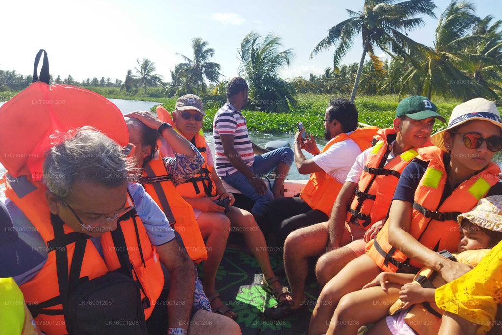 Walawe-Fluss-Dschungelbootsafari ab Hafen von Hambantota