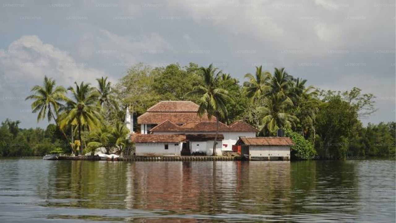 Bootssafari auf dem Madu-Fluss