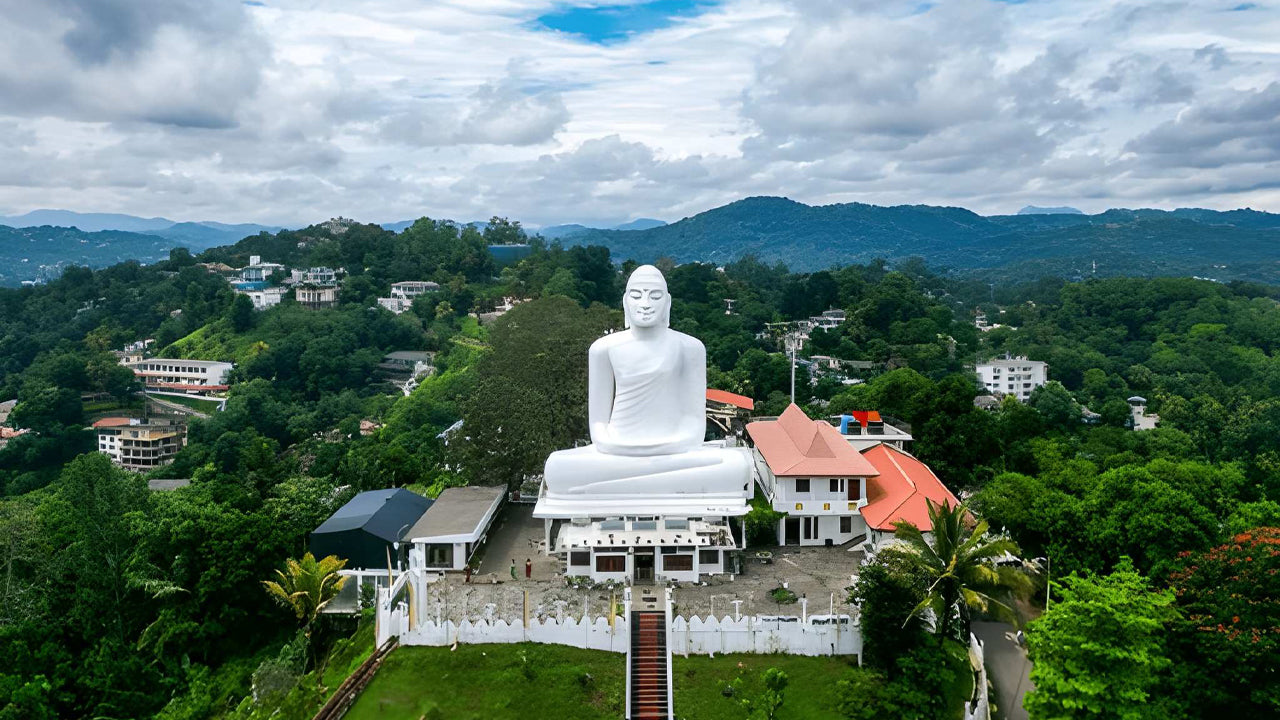 Entdecken Sie Kandy mit dem Helikopter von Colombo aus