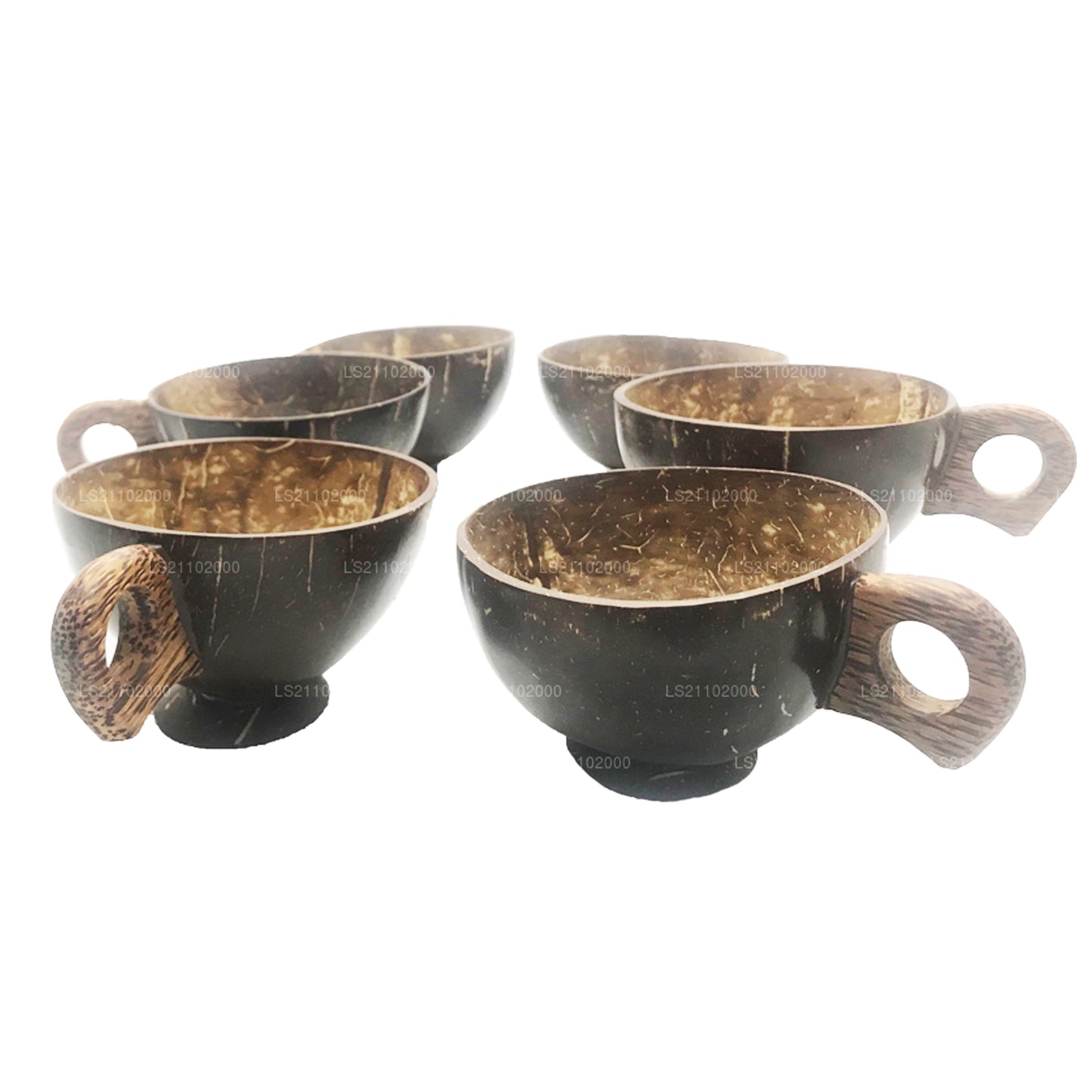 Handgemachter Becher aus