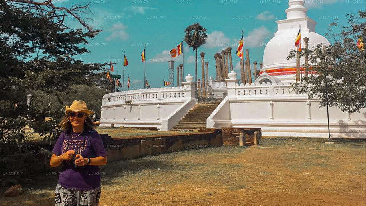 Heilige Stadt Anuradhapura ab Colombo (3 Tage)