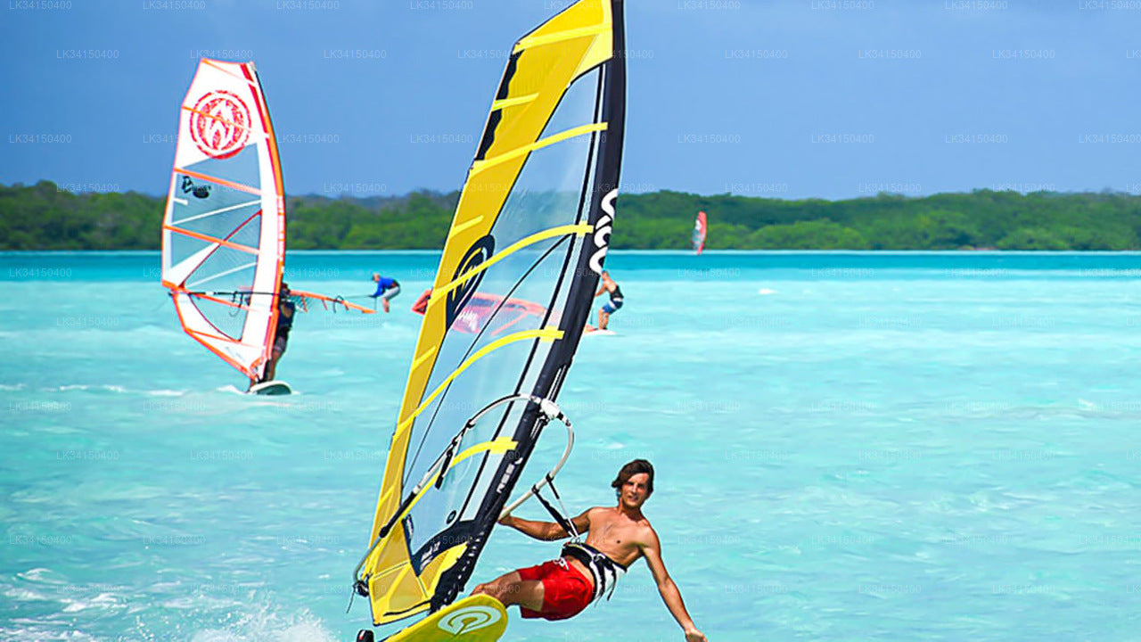 6-stündiger Windsurf-Anfängerkurs ab Kalpitiya