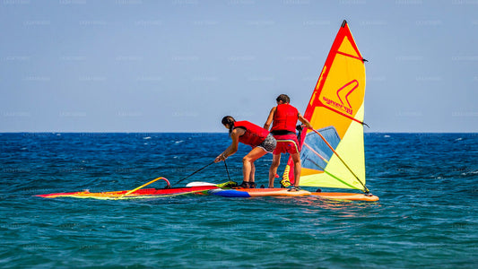 4-stündiger Windsurfkurs für Fortgeschrittene der Stufe 2 ab Kalpitiya (1 Person)