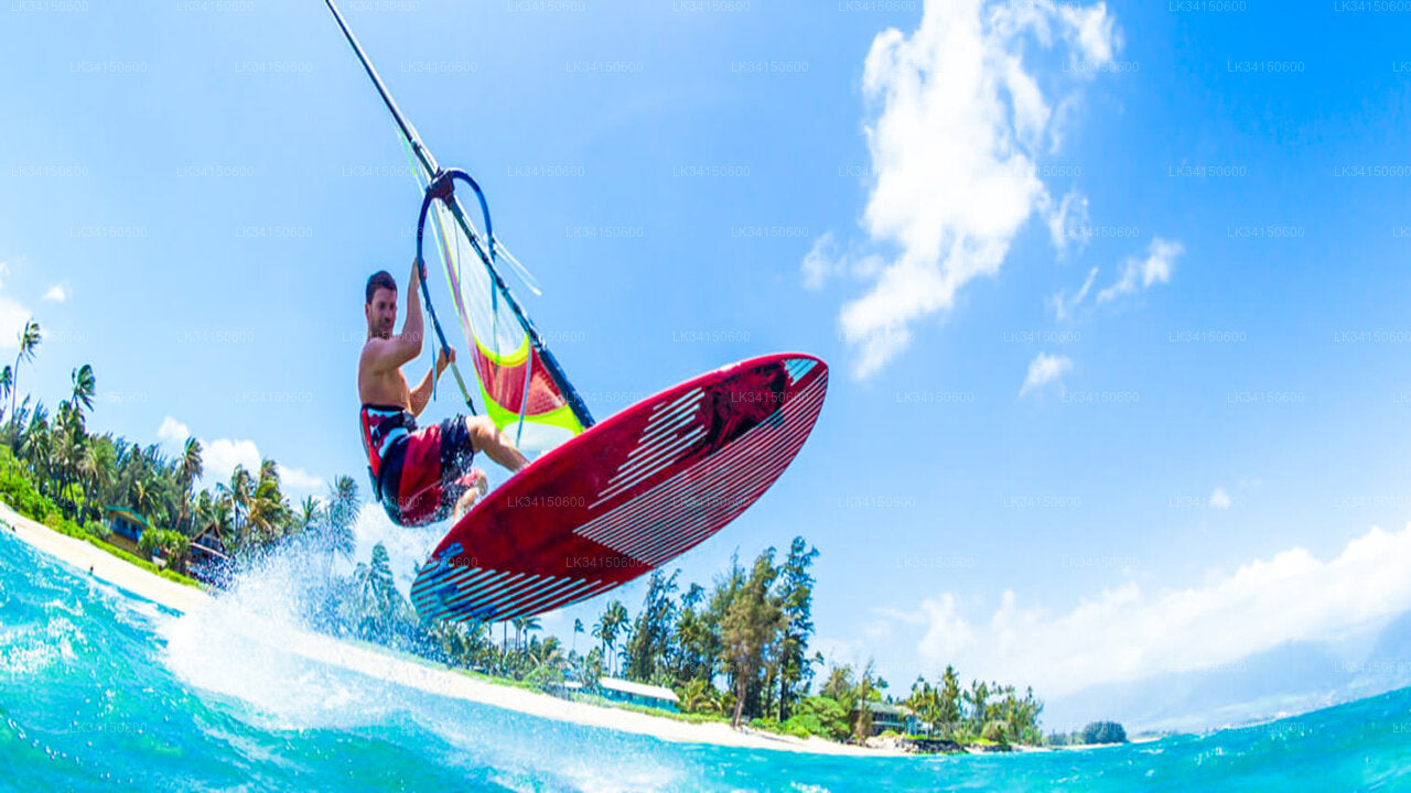 4-stündiger Windsurfkurs für Fortgeschrittene der Stufe 2 ab Kalpitiya (1 Person)
