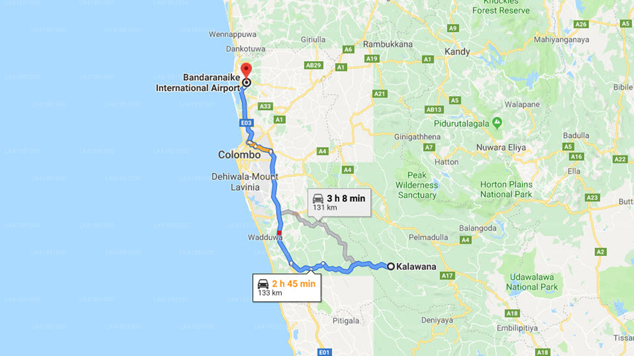 Privater Transfer von Kalawana City zum Flughafen Colombo (CMB).