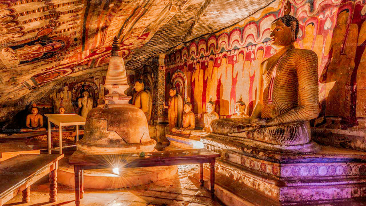 Sigiriya Rock und Dambulla aus Panadura