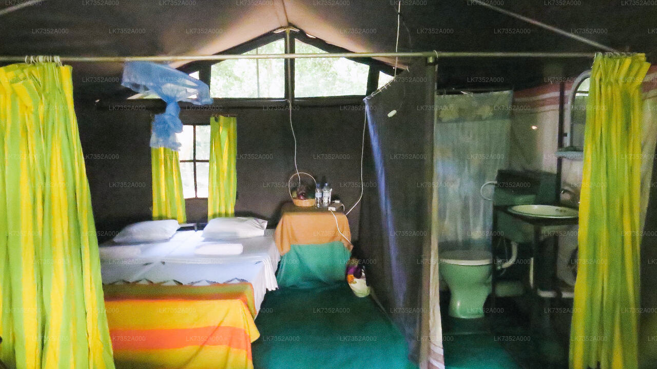 Camping im Wilpattu-Nationalpark