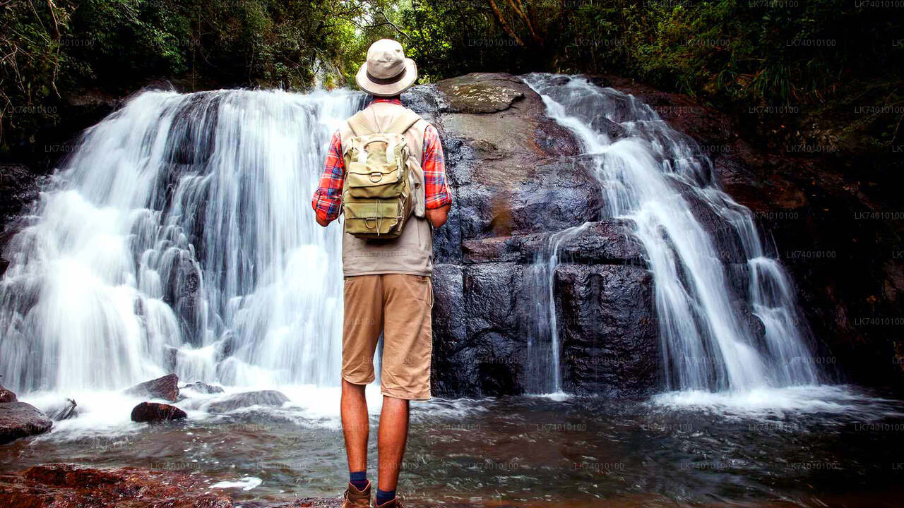 Spaziergang durch die Landschaft mit Wasserfällen ab Colombo