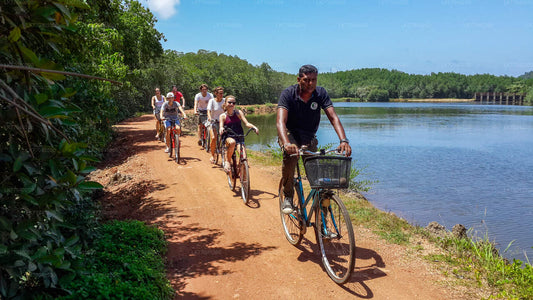 Lagoon Village mit dem Fahrrad ab Galle