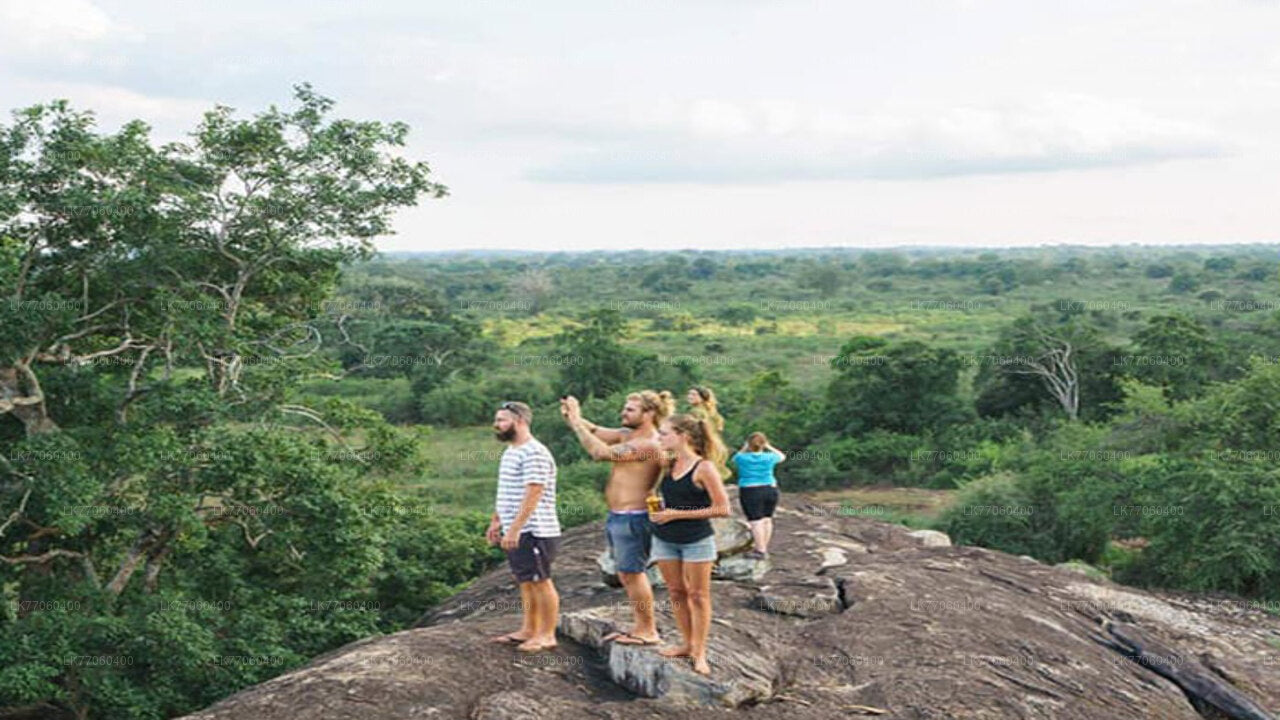 Radtour durch das Dorf Rajanganaya ab Anuradhapura