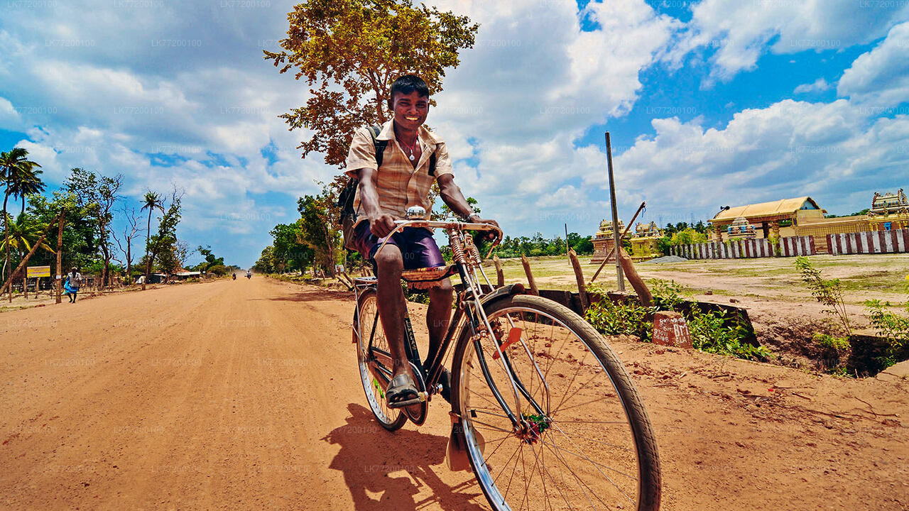 Radtour durch die Landschaft ab Sigiriya