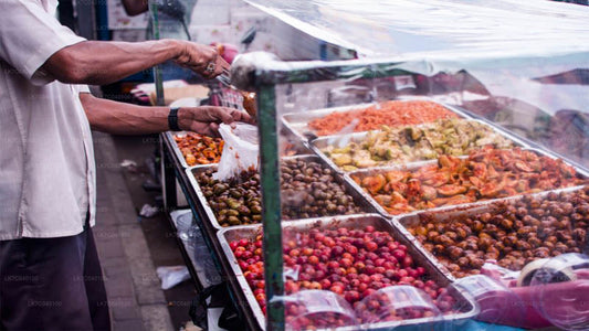 Street Food Walk in Galle Fort