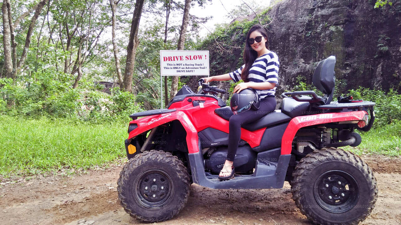 Rocky Hills mit dem ATV von Mount Lavinia aus